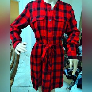 BNWT GAP DRESS PLAID RED/BLACK SZ. SMALL W/ BELT